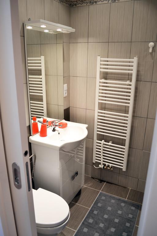 Business Class Ruterra Apartamento